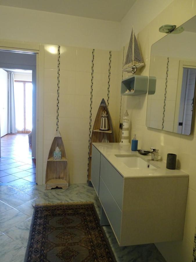 Casa Dell'Aura Acomodação com café da manhã Chiavari Exterior foto